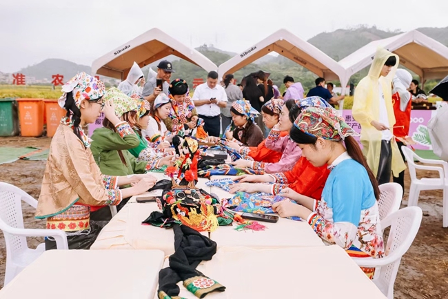 ���������� �������֡��ݰ���2025���й�ũ����ս�����ɽ������Ļ���