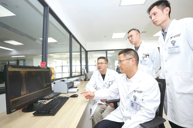 �Ϻ���Ժר�ҿ�չ��������