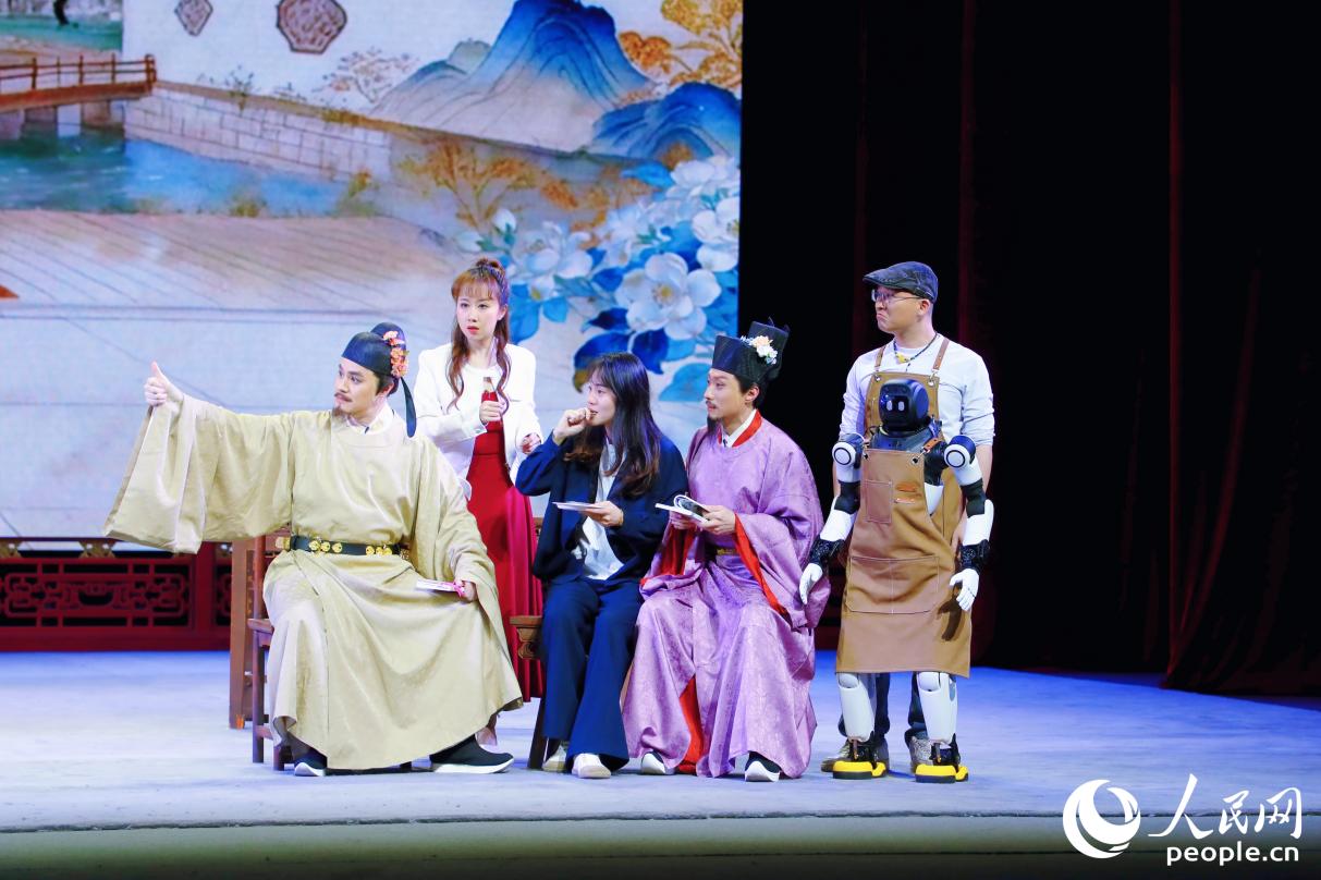 ��ʷ���������ܻ�����̨ͬ������������ ��Ψһ��