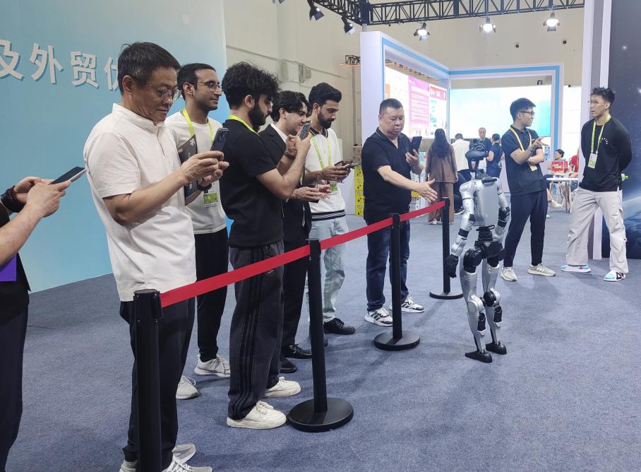 ��չ�������λ����˻��������������� ��������